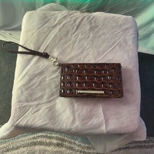 Brahmin Daisy Melbourne wristlet